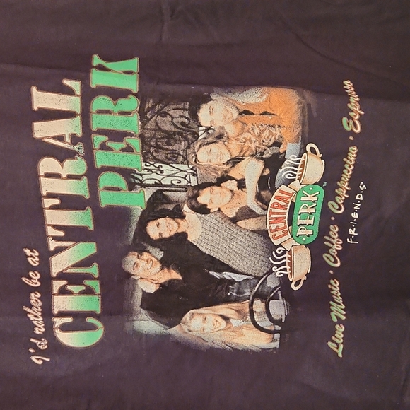 Friends Central Perk tee shirt (size large) NWT - Picture 2 of 4